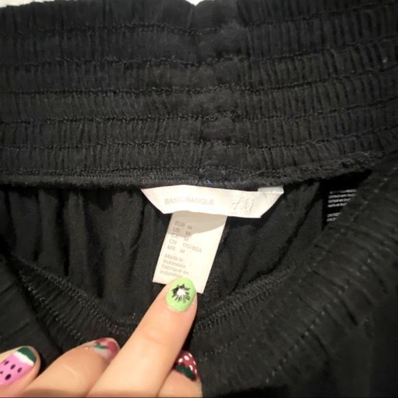 H&M Wide Leg Pants - Picture 2 of 3